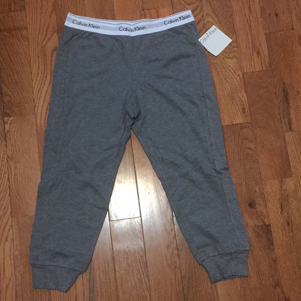 Calvin Klein modern cotton joggers